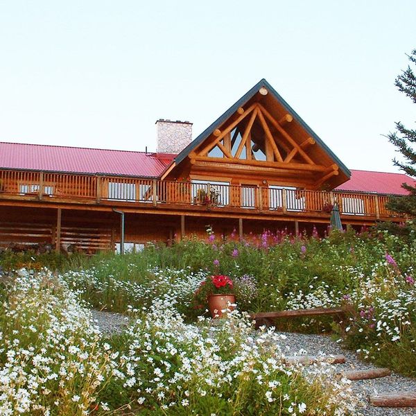 Inn on the Lake