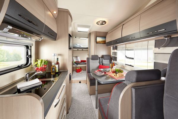 Campervakante IJsland | Doets reizen Family motorhome