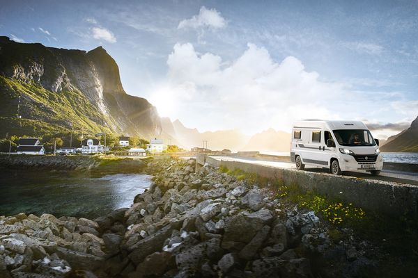 Campervakantie IJsland - Camperreis IJsland Touring Cars