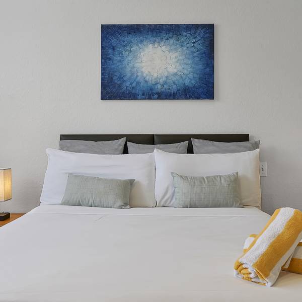 Regal Oaks Resort - Bedroom
