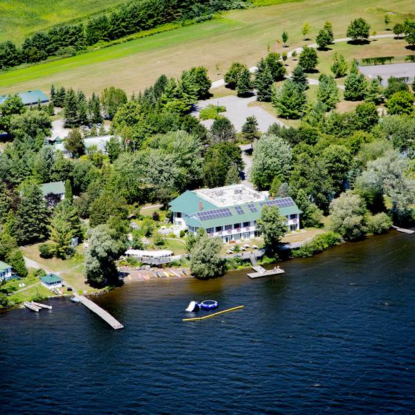 Elmhirst's Resort - Keene - Ontario - Canada - Doets Reizen