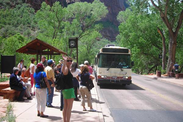 Shuttlebus Zion National Park - Utah - Doets Reizen