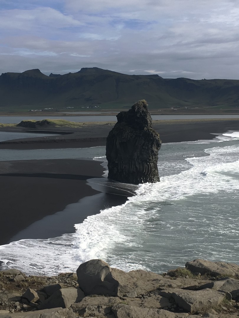 Black Sand Beach - IJsland - Doets Reizen