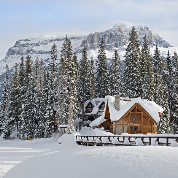 Emerald Lake Lodge Winter -1