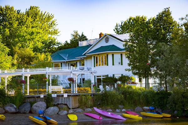 Elmhirst's Resort - Keene - Ontario - Canada - Doets Reizen