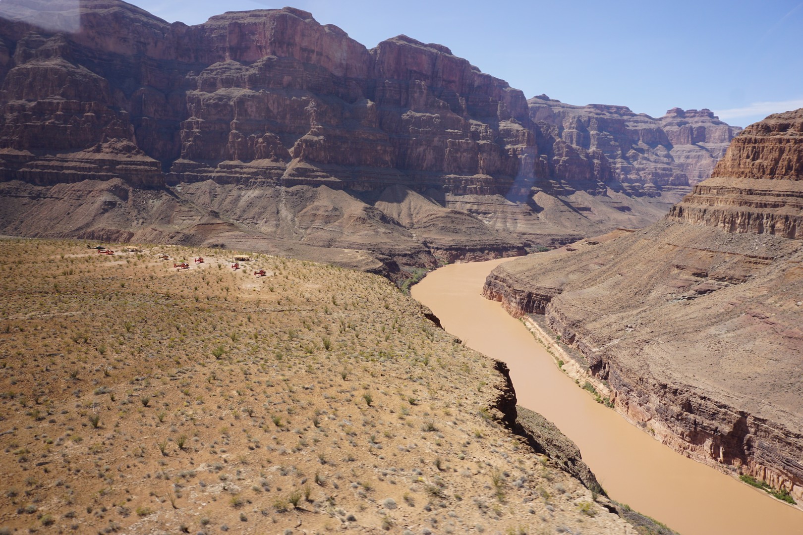 Grand Celebration Helicopter Tour - Nevada - Grand Canyon landing - Doets Reizen - Vakantie West Amerika (9)