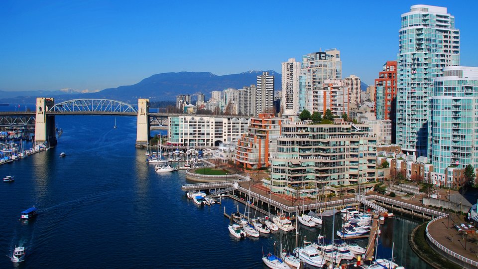 Burrard Bridge - Vancouver - British Columbia - Canada - Doets Reizen