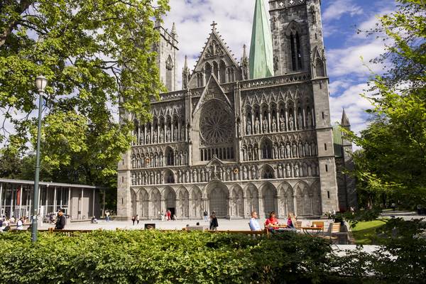 Nidaros Cathedral Trondheim - Doets Reizen - Vakantie Noorwegen-VisitNorway