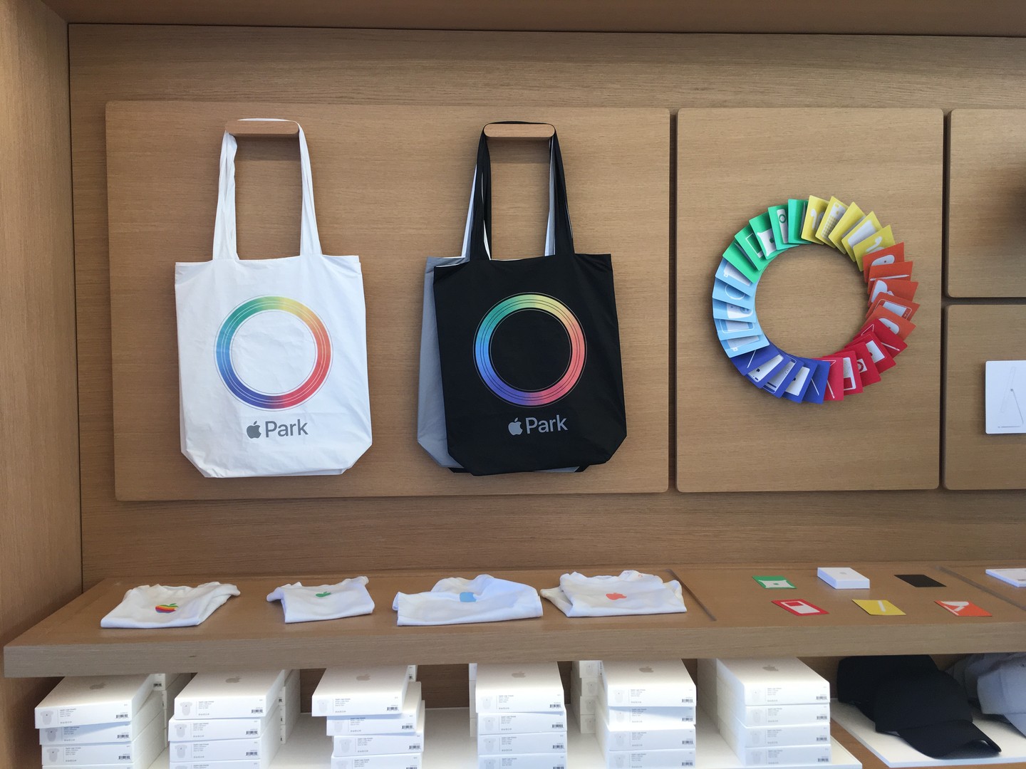 Apple Park - Silicon Valley - California - Amerika - Doets Reizen