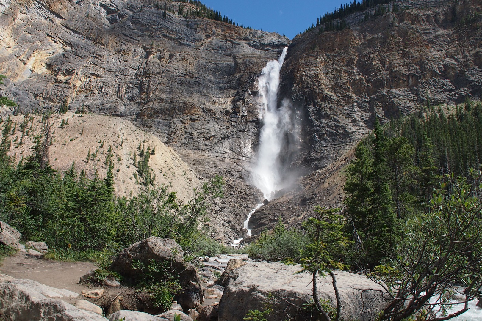 Takkakaw Falls - Yoho National Park - British Columbia - Canada - Doets Reizen