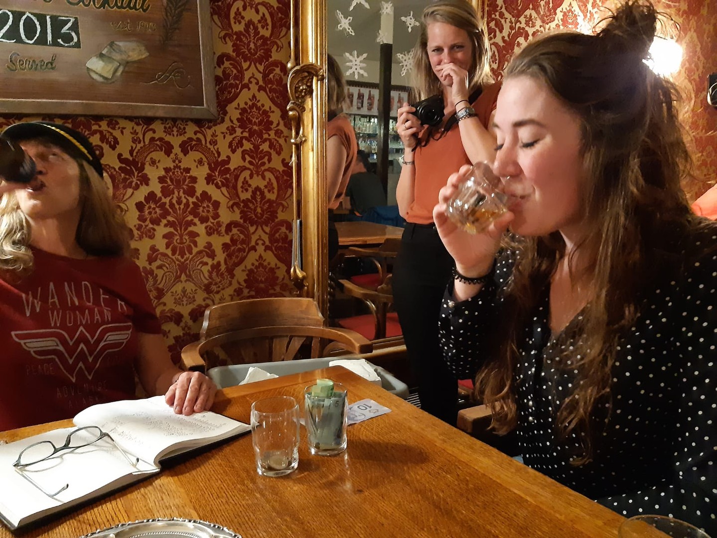 Sour Toe Cocktail - Dawson City - Yukon - Canada - Doets Reizen