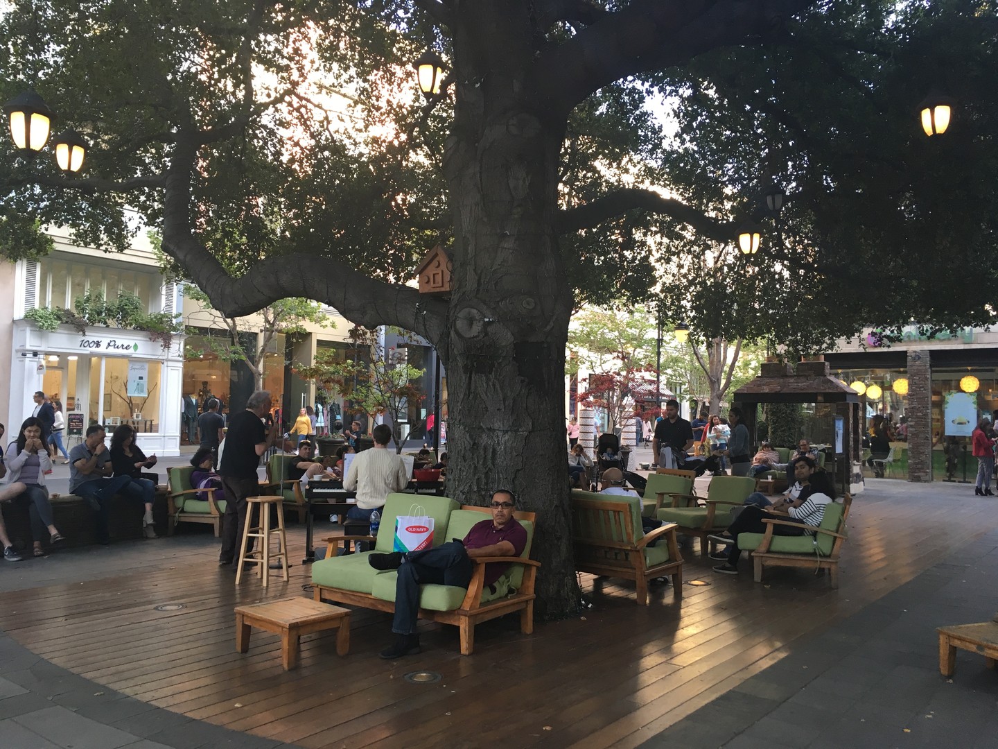 Santana Row - Silicon Valley - California - Amerika - Doets Reizen