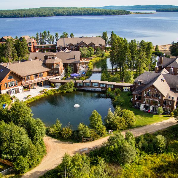 Auberge Du Lac Taureau - 1