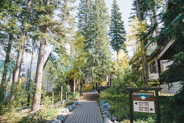 Emerald Lake Lodge in Yoho National Park - Doets Reizen - Canada