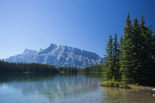 Two Jack Lake - Banff National Park - Alberta - Canada - Doets Reizen