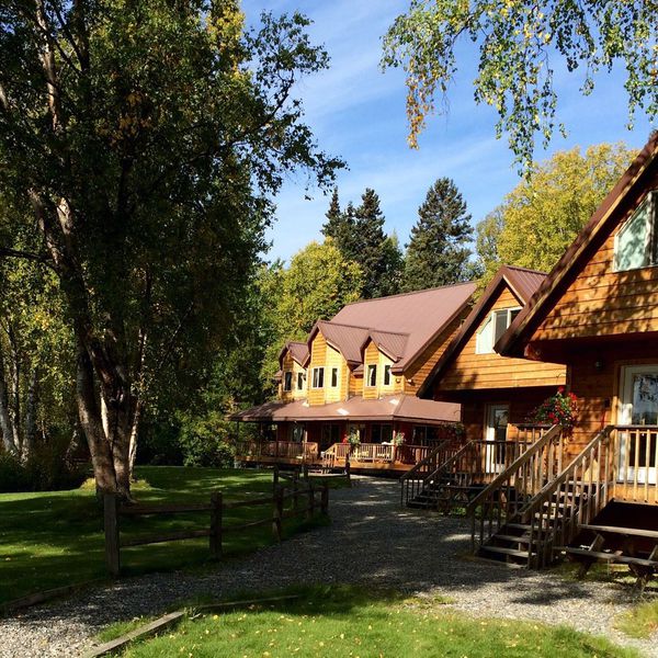 Susitna River Lodging 1