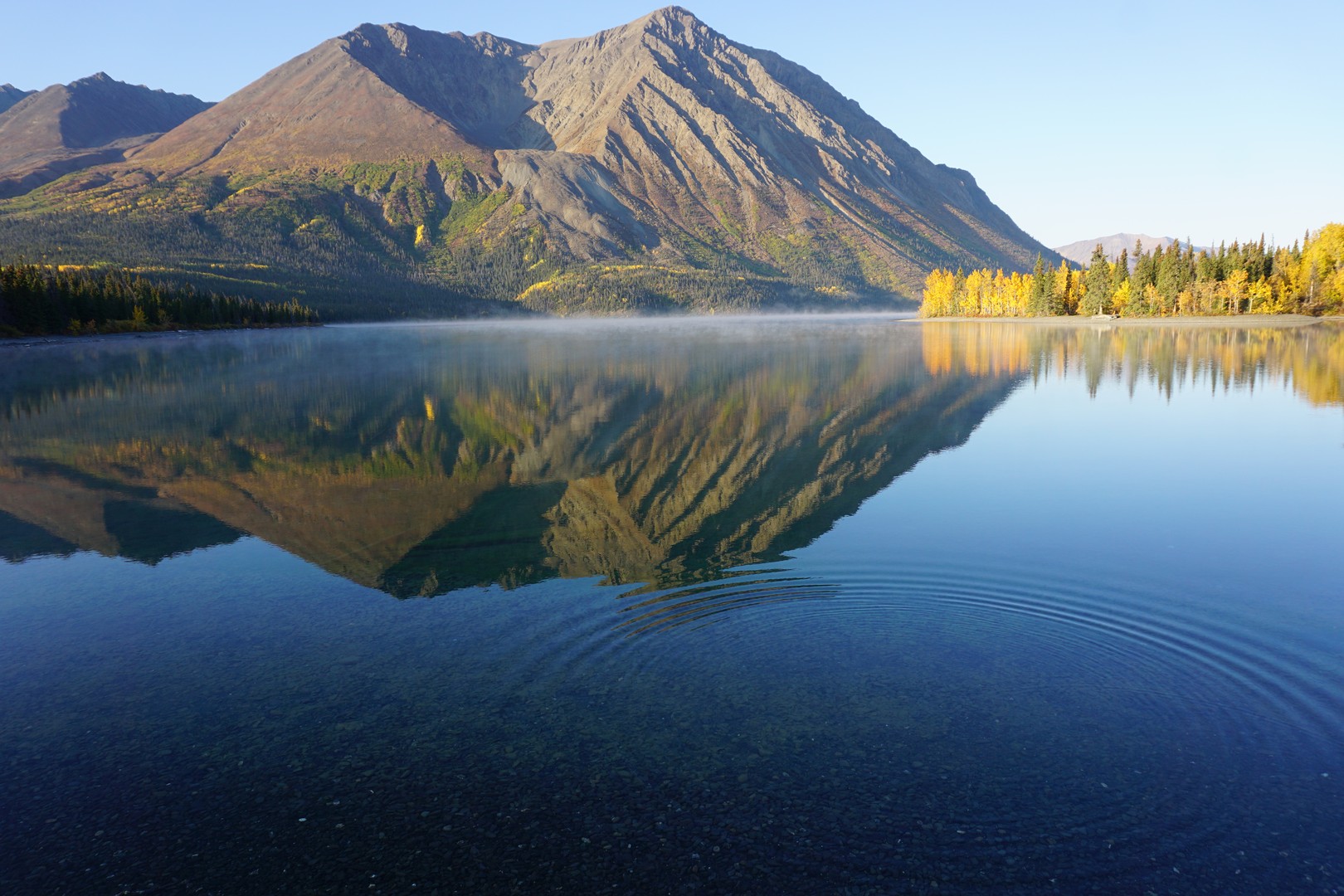 Kathleen Lake - Haines Junction - Yukon - Canada - Doets Reizen
