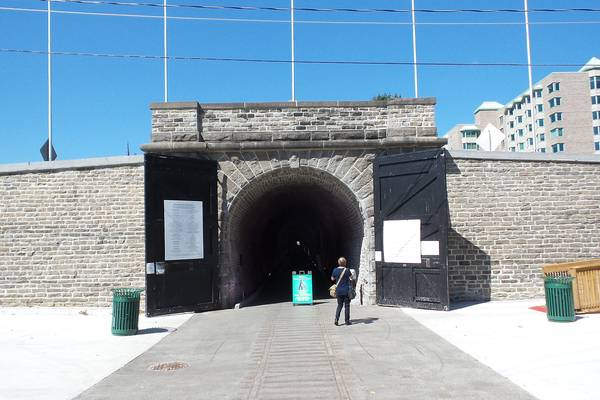 Railway Tunnel - Brockville - Ontario - Canada - Doets Reizen