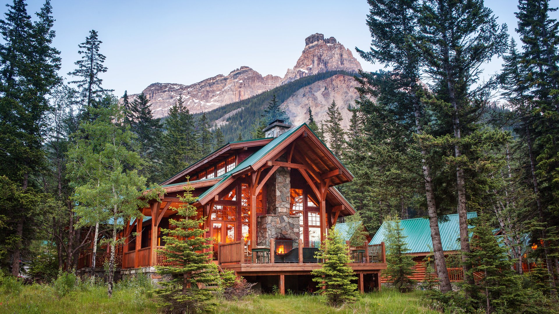 Cathedral Mountain Lodge - Yoho National Park - British Columbia - Canada - Doets Reizen