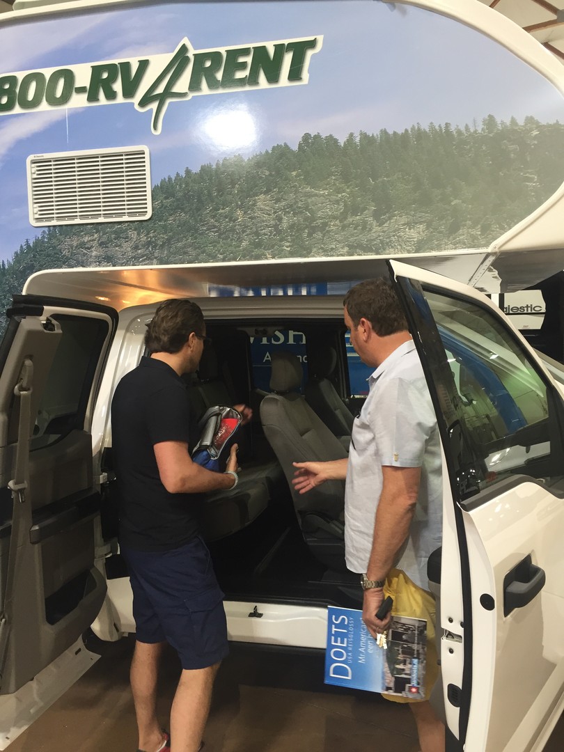 inspectie T17 Cruise America