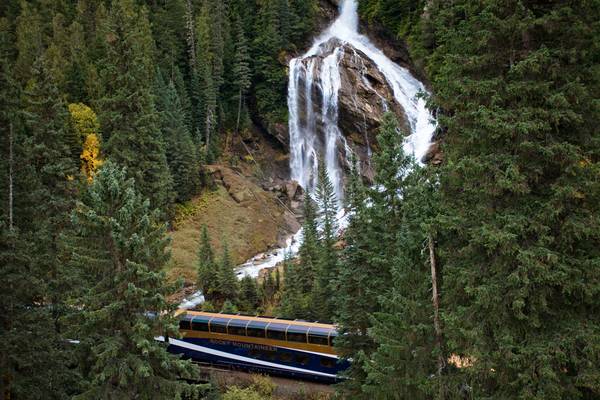 Pyramid Falls - Treinreizen - Rocky Mountaineer - Canada - Doets Reizen