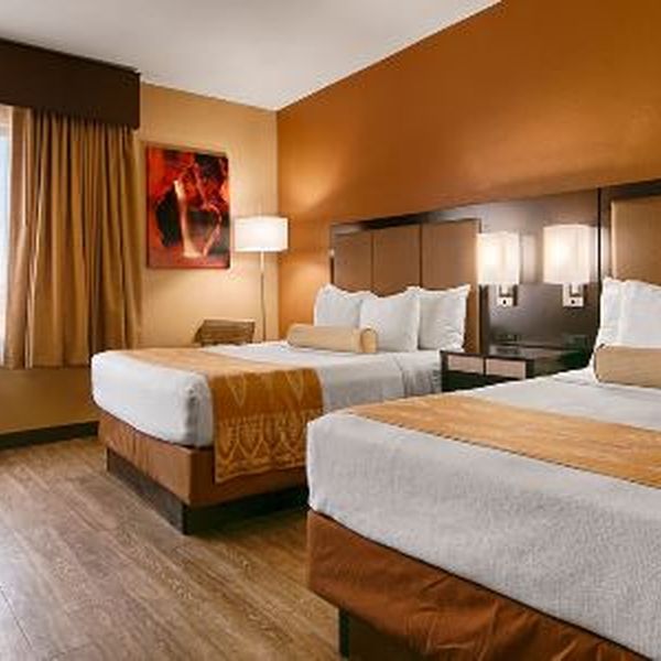 BW view of lake powell - room