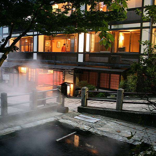 Nozawa onsen - Sumiyosiya - buiten