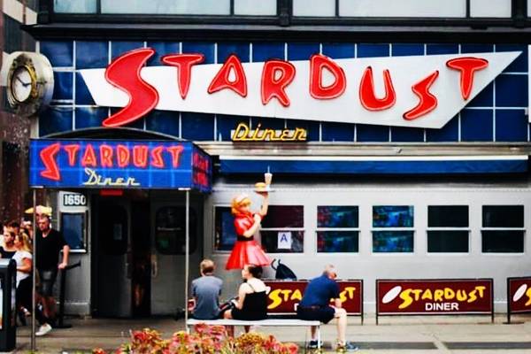 Ellen’s Stardust Diner - New York - Doets Reizen