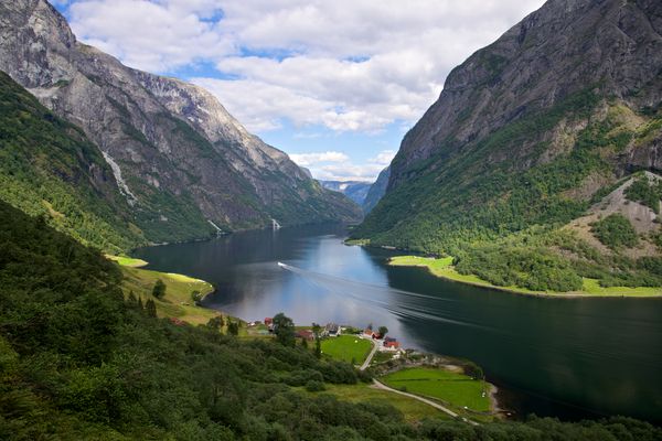 The Nærøyfjorden - Doets Reizen - Vakantie Noorwegen - VisitNorway