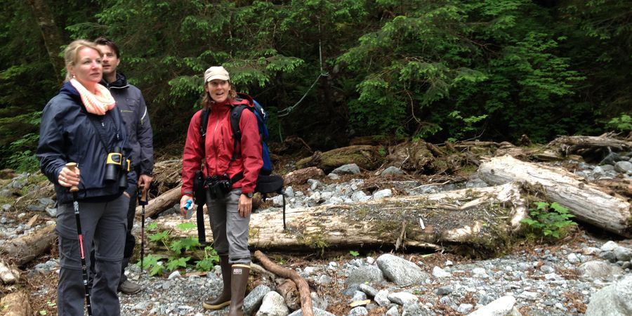 Knight Inlet Lodge