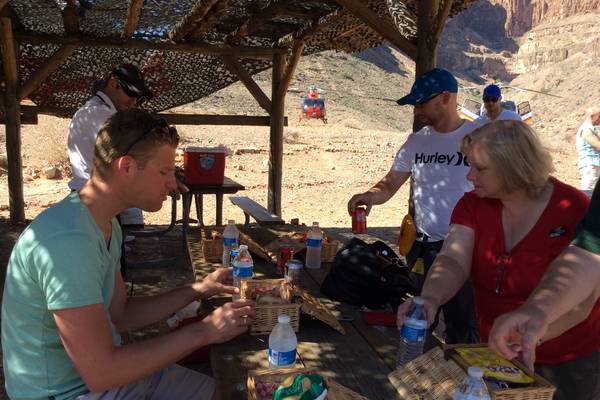 Grand Celebration Helikoptervlucht - Las Vegas - Grand Canyon West - Nevada - Doets Reizen