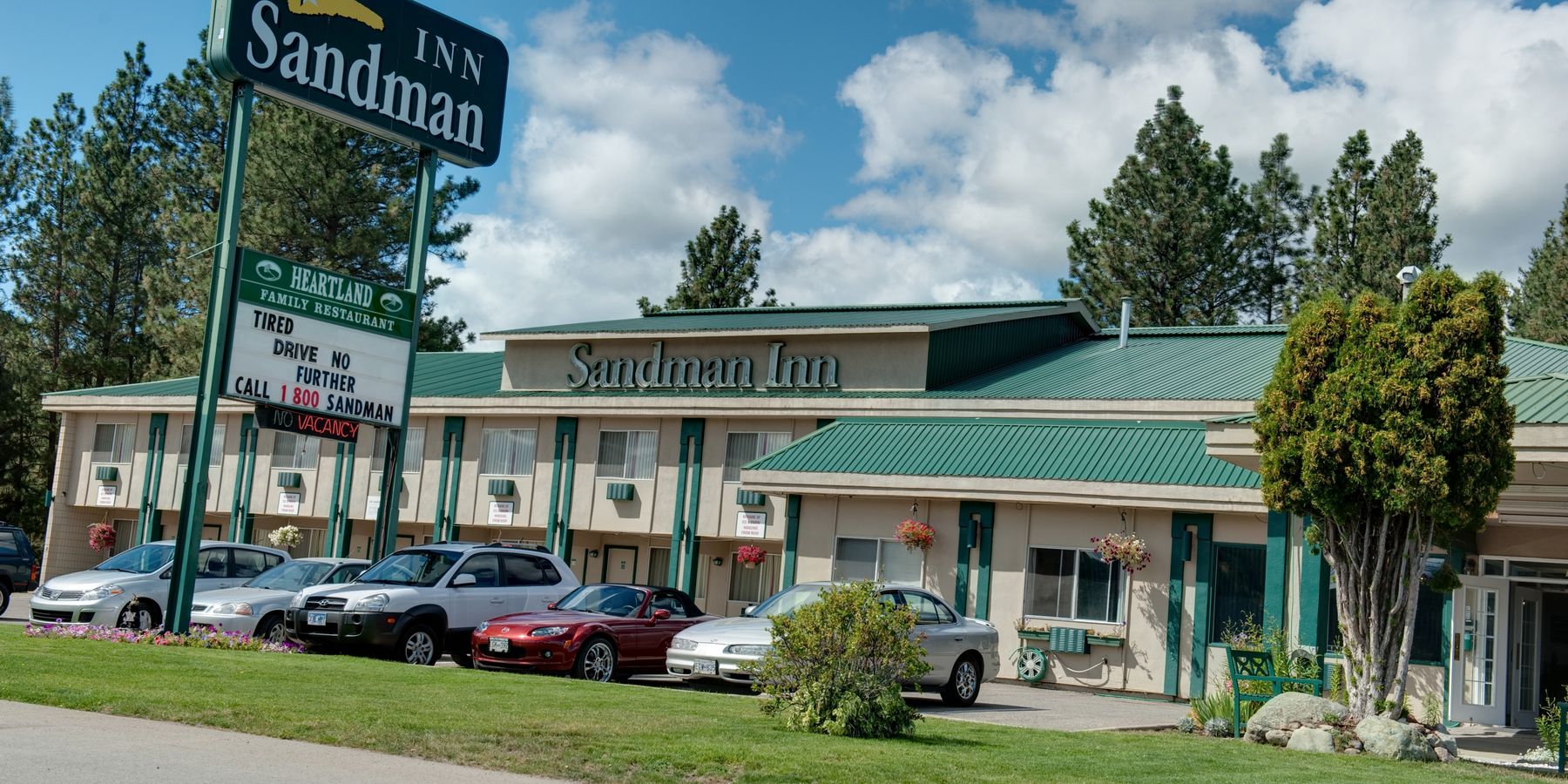 Sandman - Princeton lobby