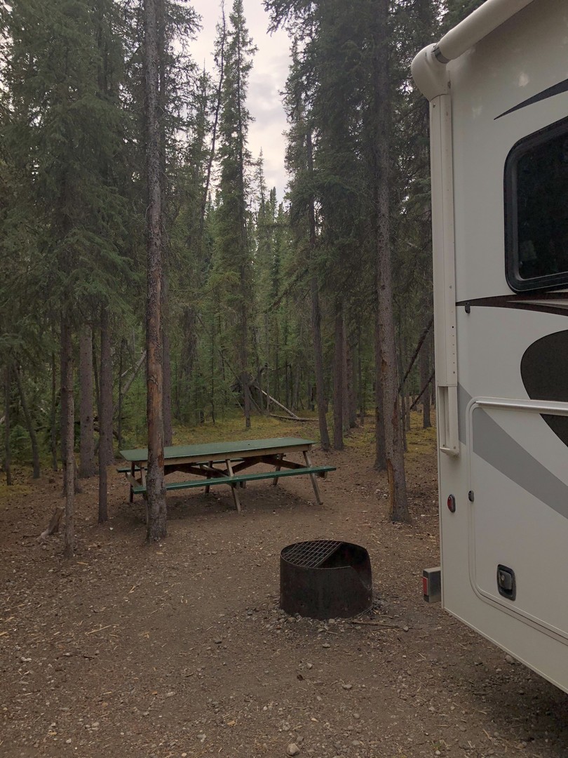 Kathleen Lake Campground - Haines Junction - Yukon - Canada - Doets Reizen
