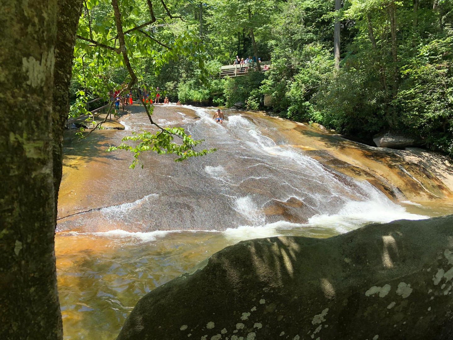 Sliding Rock - Blue Ridge Parkway - Looking Glass Falls - Great Smokey Mountains National Park - Tennessee - Amerika - D